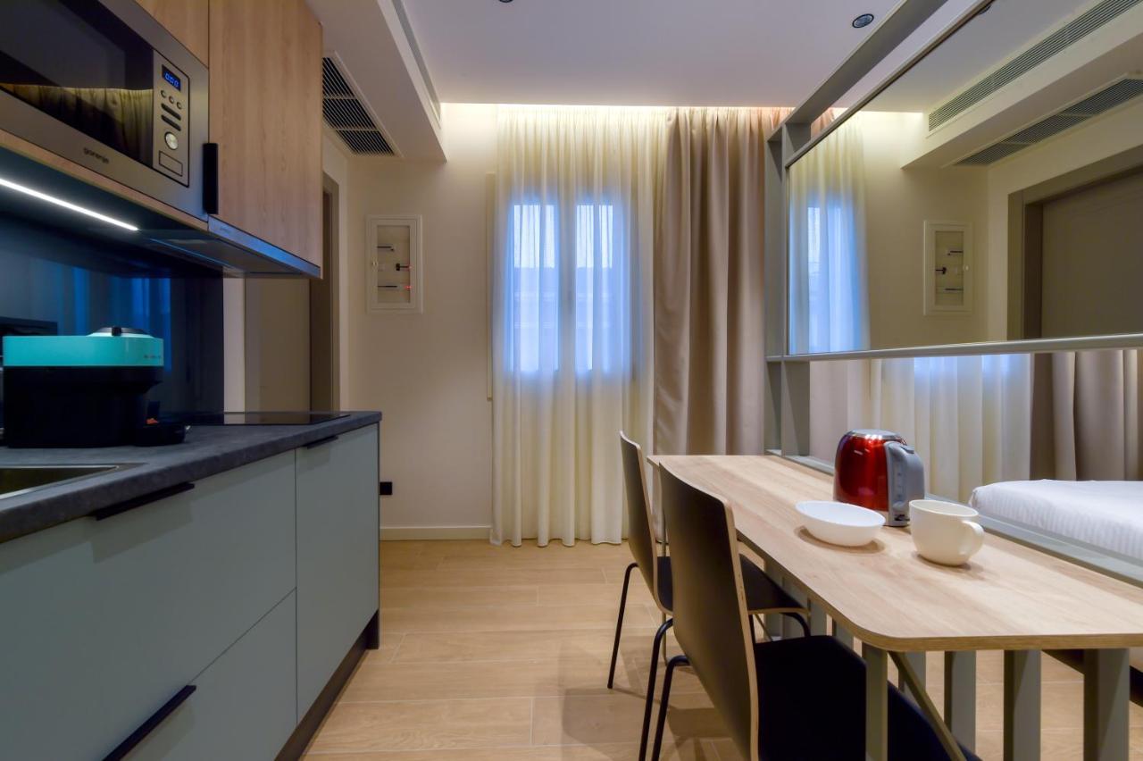 Zalo Urban Living Spaces ヨアニナ エクステリア 写真