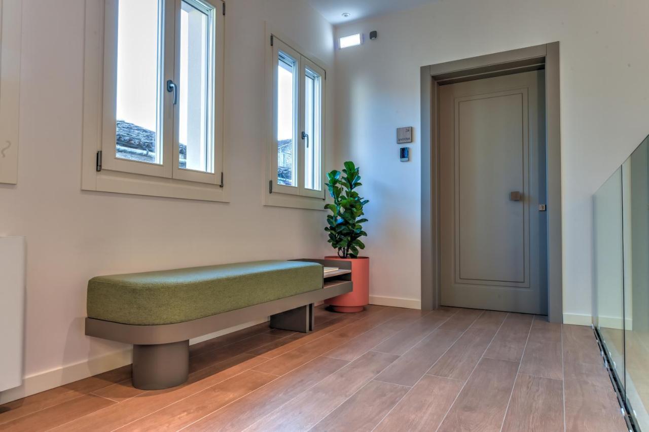 Zalo Urban Living Spaces ヨアニナ エクステリア 写真