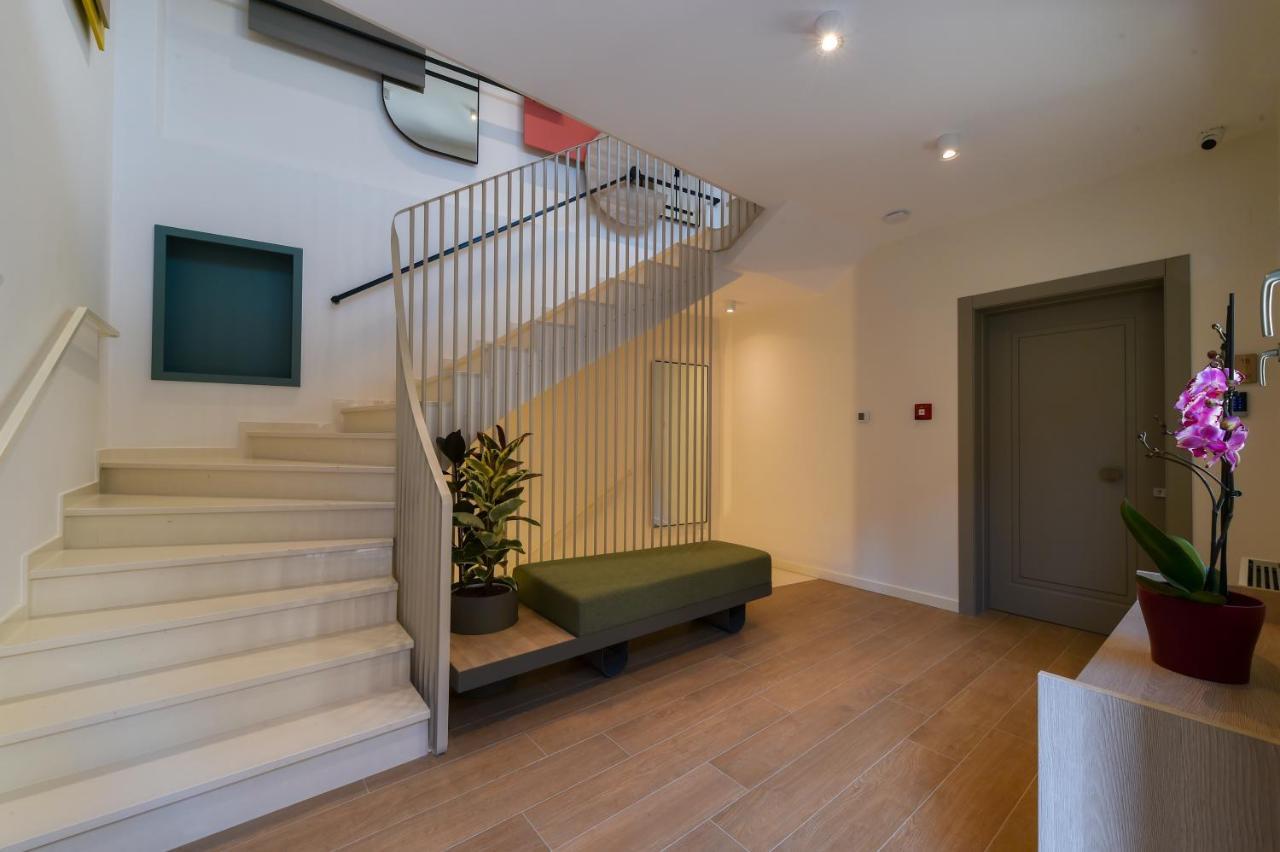 Zalo Urban Living Spaces ヨアニナ エクステリア 写真